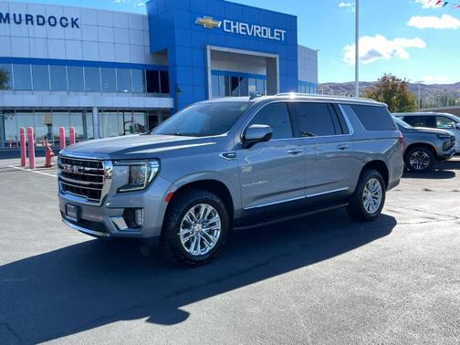 2023 GMC Yukon XL SLT