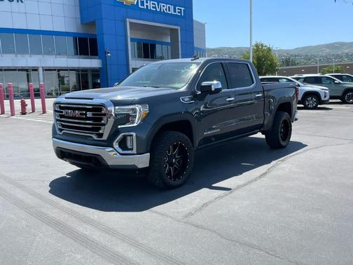 2021 GMC Sierra 1500 SLT