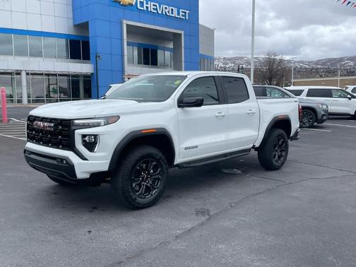 2025 GMC Canyon Elevation