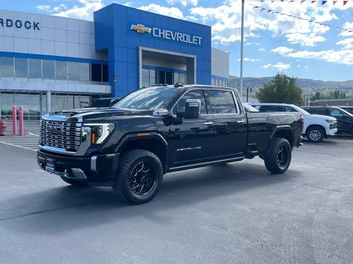 2024 GMC Sierra 3500 Denali