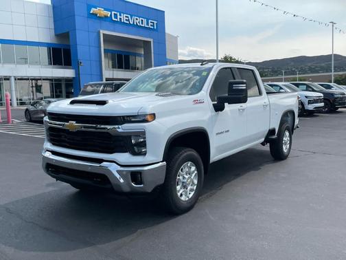 2025 Chevrolet Silverado 3500 LT