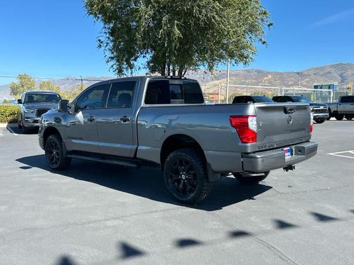 2019 Nissan Titan XD SV