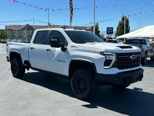 2025 Chevrolet Silverado 2500 ZR2