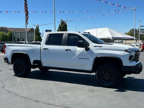 2025 Chevrolet Silverado 2500 ZR2