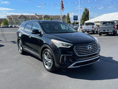 2017 Hyundai SANTA FE SE Ultimate