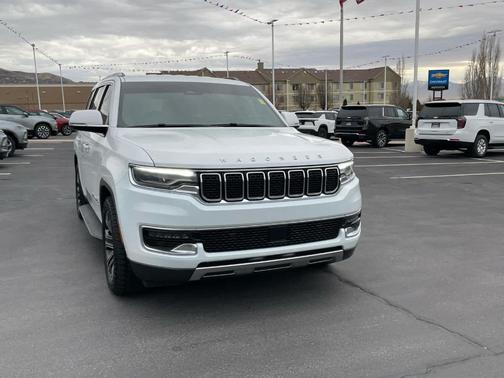 2022 Jeep Wagoneer Series III