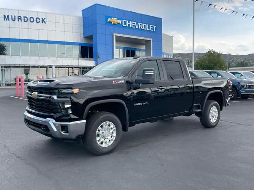 2025 Chevrolet Silverado 3500 LT