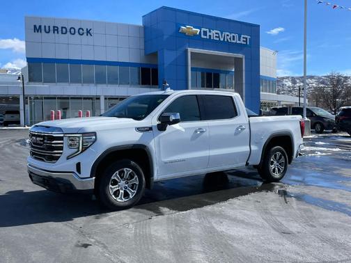 2024 GMC Sierra 1500 SLT