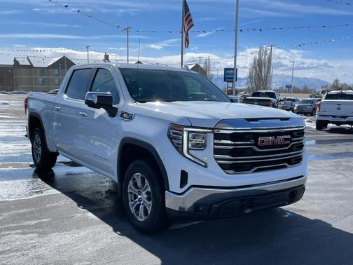 2024 GMC Sierra 1500 SLT