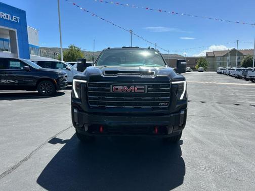 2024 GMC Sierra 3500 AT4