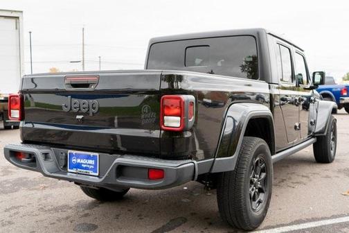 2021 Jeep Gladiator Sport