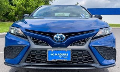 2024 Toyota Camry Hybrid SE