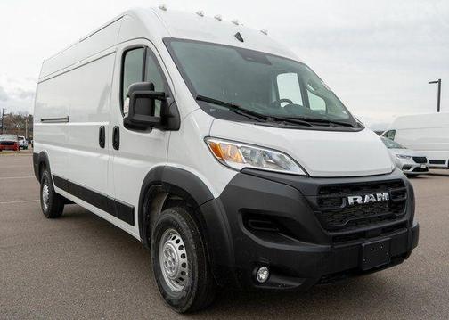 Bright White Clearcoat 2026 RAM ProMaster 2500 High Roof