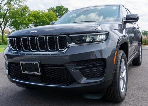 2025 Jeep Grand Cherokee Laredo X