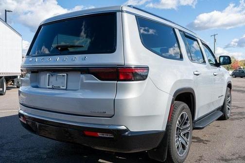 2022 Jeep Wagoneer Series III