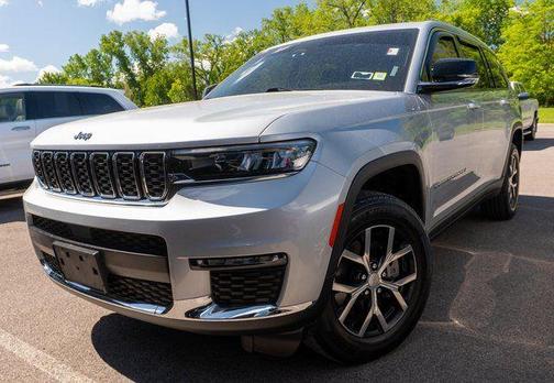 Silver Zynith 2023 Jeep Grand Cherokee L Limited