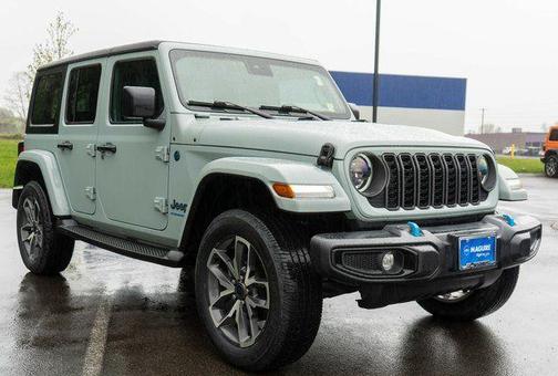 Earl Clearcoat 2024 Jeep Wrangler 4xe Sport