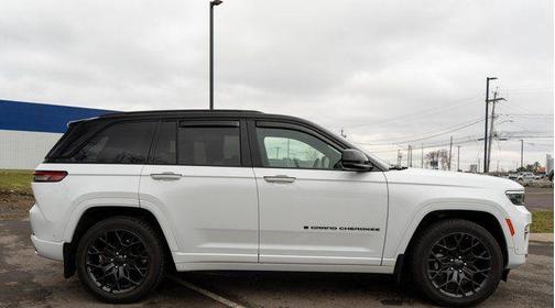 2025 Jeep Grand Cherokee Summit