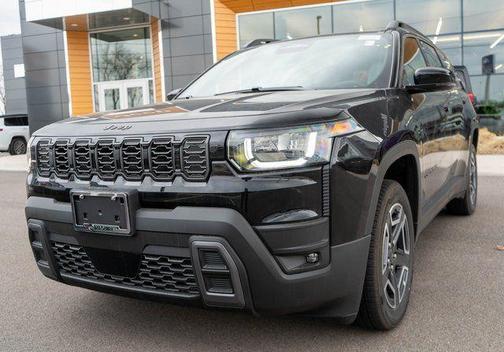 2026 Jeep Cherokee LAREDO/LIMITED