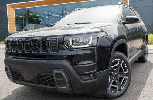 Diamond Black 2026 Jeep Cherokee LAREDO/LIMITED