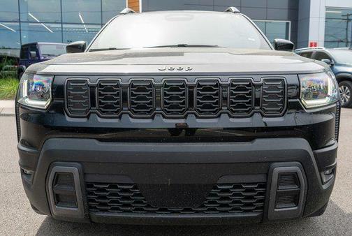 Diamond Black 2026 Jeep Cherokee LAREDO/LIMITED