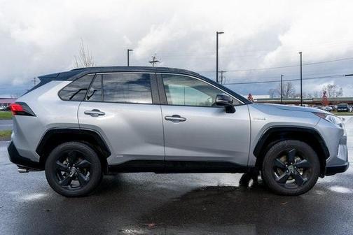 2020 Toyota RAV4 Hybrid XSE