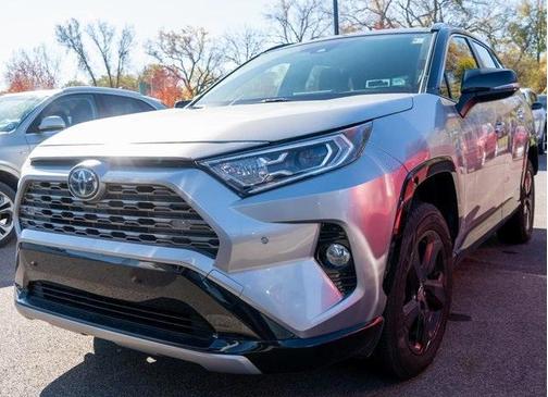 2020 Toyota RAV4 Hybrid XSE
