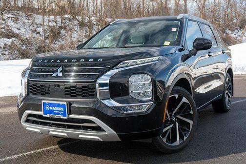 2023 Mitsubishi Outlander PHEV SEL