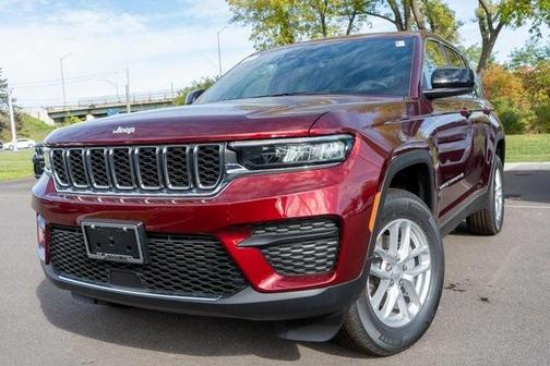 2025 Jeep Grand Cherokee Laredo X