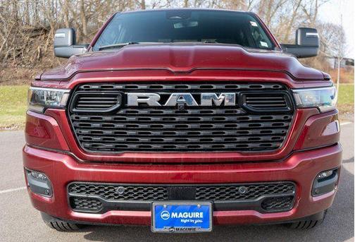 Delmonico Red Pearlcoat 2026 RAM 1500 Big Horn/Lone Star