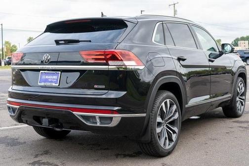 2022 Volkswagen Atlas Cross Sport 3.6L V6 SEL Premium R-Line