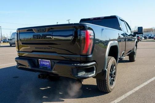 2024 GMC Sierra 2500 AT4