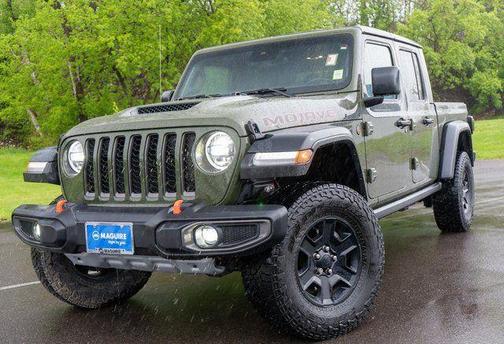 Sarge Green Clearcoat 2023 Jeep Gladiator Mojave