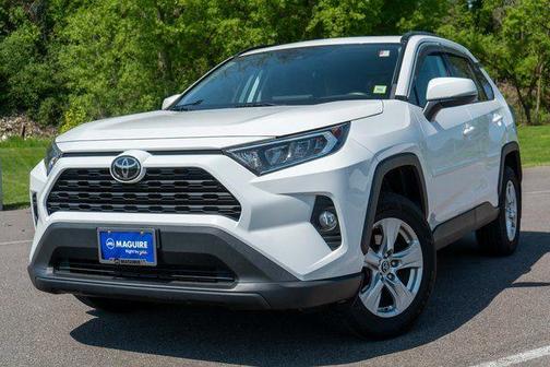 Super White 2019 Toyota RAV4 XLE