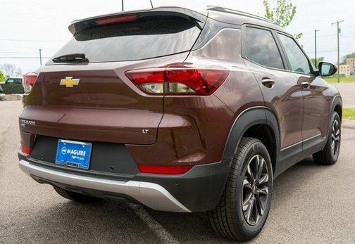 Mahogany Red Metallic 2023 Chevrolet Trailblazer LT