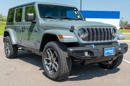 Anvil Clearcoat 2024 Jeep Wrangler 4xe Sport