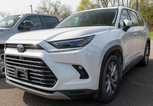 White 2025 Toyota Grand Highlander Hybrid