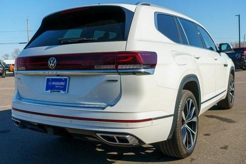 2024 Volkswagen Atlas 2.0T SEL Premium R-Line