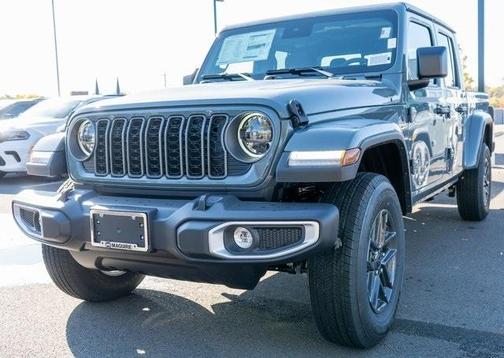 2025 Jeep Gladiator Sport