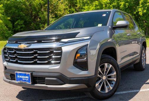 Sterling Gray Metallic 2025 Chevrolet Equinox LT
