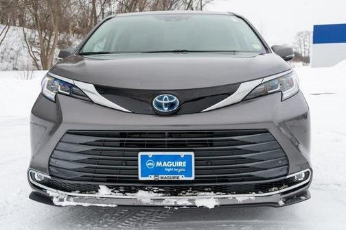 2024 Toyota Sienna Limited