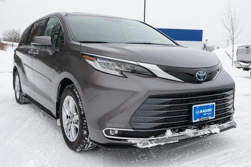 2024 Toyota Sienna Limited