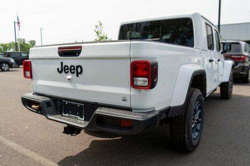 Bright White Clearcoat 2026 Jeep Gladiator 85th Anniversary Edition