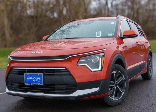 2023 Kia Niro LX