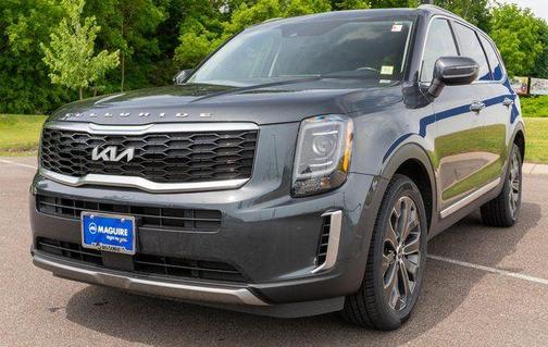 Gravity Gray 2022 Kia Telluride S