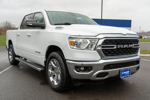 Bright White Clearcoat 2022 RAM 1500 Big Horn