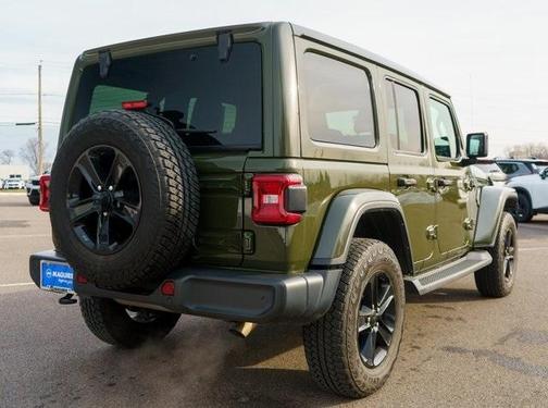 2022 Jeep Wrangler Unlimited Sahara Altitude