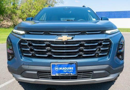 Lakeshore Blue Metallic 2025 Chevrolet Equinox LT