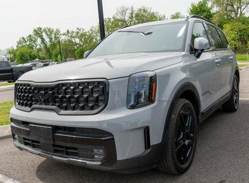 Gray 2025 Kia Telluride