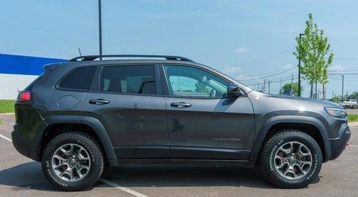 2022 Jeep Cherokee Trailhawk